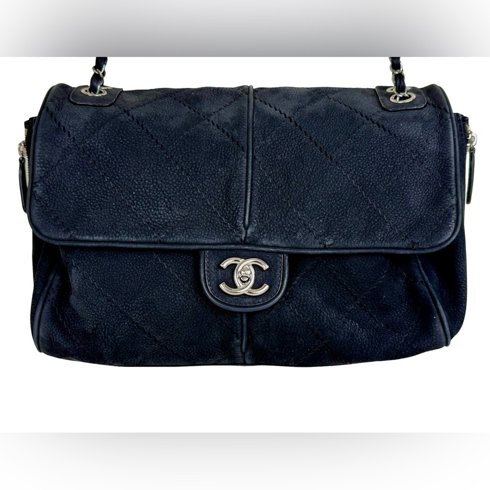 CHANEL TIMELESS CLASSIC DARJEELING FLAP BAG IN BLACK CHANEL NUBUCK LEATHER - Picture 2 of 14